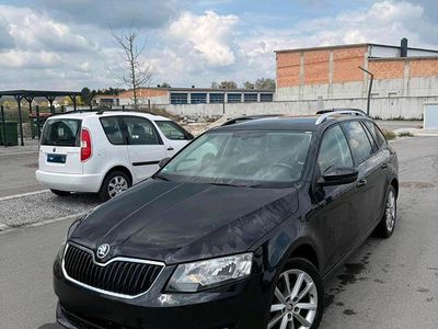 Gebraucht Skoda Octavia 105 PS (77 kW) 2013 Schwarz Kombi