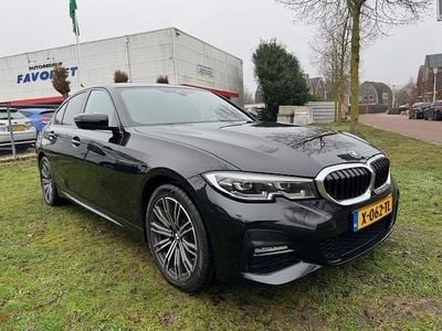 BMW 330e