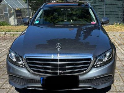 Mercedes E400