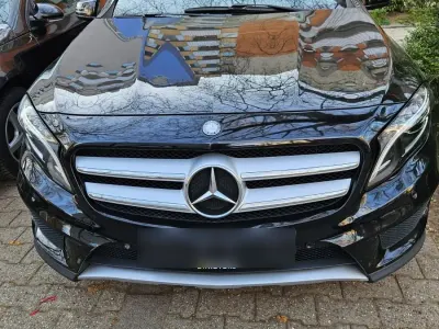 Gebraucht Mercedes GLA200 AMG 156 PS (114 kW) 2015 Schwarz SUV