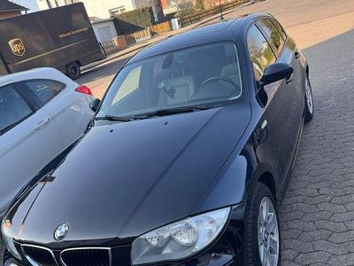 Gebraucht BMW 118 129 PS (94 kW) 2005 Schwarz Kleinwagen