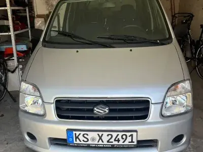 Gebraucht Suzuki Wagon R+ Comfort 94 PS (69 kW) 2003 Silber Van / Kleinbus