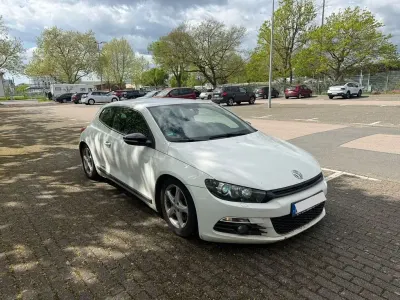 Używany VW Scirocco R-line 200 KM (147 kW) 2009 Biały