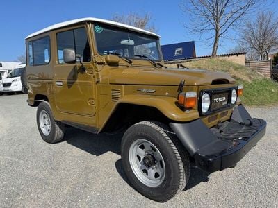 Gebraucht Toyota Land Cruiser 90 PS (66 kW) 1981 Grün SUV