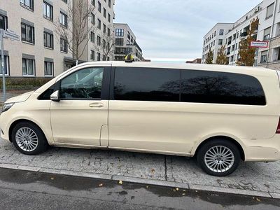 Mercedes V200