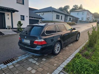 BMW 525