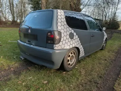 Brugt VW Polo Basis 60 HK (44 kW) 1998 Grå Hatchback