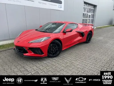 Neu Corvette Stingray 481 PS (353 kW) 2026 Rot Coupé