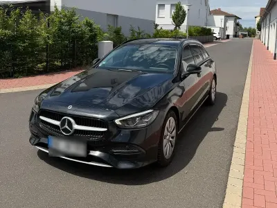 Gebraucht Mercedes C200 200 PS (147 kW) 2023 Schwarz Kombi