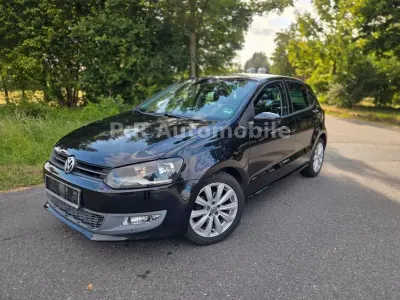 Gebraucht VW Polo Team 69 PS (50 kW) 2010 Schwarz Kleinwagen