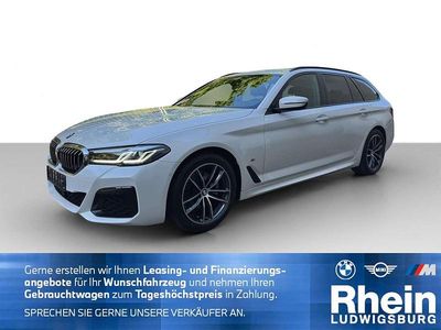 Gebraucht BMW 520 M Sport 190 PS (139 kW) 2023 Weiß Kombi