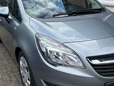 Gebraucht Opel Meriva 95 PS (69 kW) 2014 Grau Van / Kleinbus