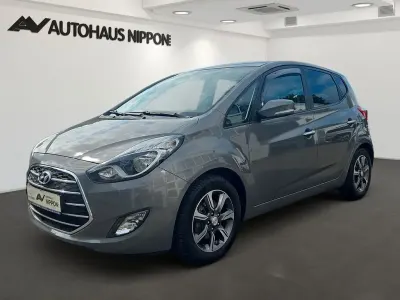 Gebraucht Hyundai i20 Space Plus 125 PS (91 kW) 2019 Grau Kleinwagen