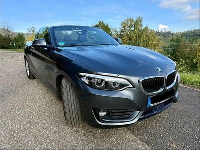 Gebraucht BMW 220 Advantage 184 PS (135 kW) 2018 Schwarz Cabrio