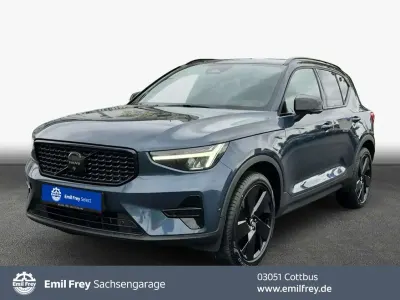 Gebraucht Volvo XC40 Plus 163 PS (119 kW) 2025 Denim blue metallic SUV