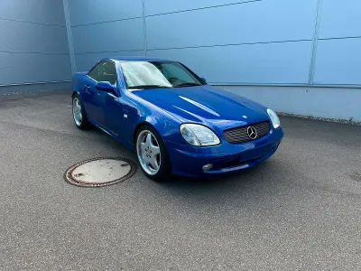 Gebraucht Mercedes SLK230 193 PS (141 kW) 1997 Blau Cabrio