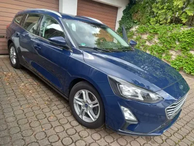 Gebraucht Ford Focus 120 PS (88 kW) 2020 Blazerblau Kombi