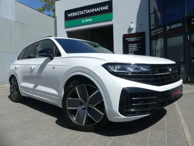 Usata VW Touareg R 462 CV (339 kW) 2024 Bianco SUV