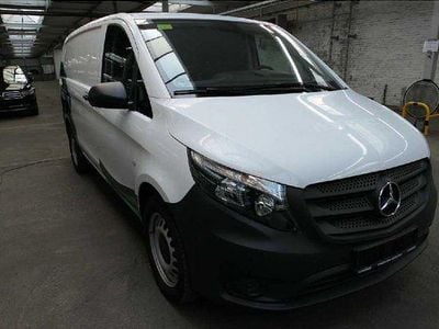 Weiß Gebraucht 2022 Mercedes Vito Van | 22.890 € (Superpreis)