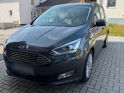 Gebraucht Ford Grand C-Max Titanium 150 PS (110 kW) 2018 Grau Van / Kleinbus