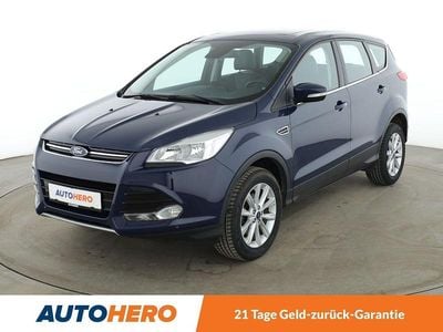 Gebraucht Ford Kuga Titanium 150 PS (110 kW) 2016 Blau SUV
