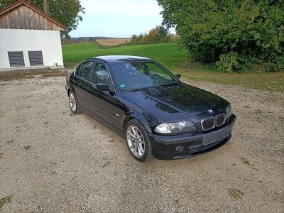 BMW 325