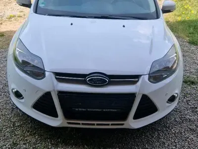 Gebraucht Ford Focus 116 PS (85 kW) 2014 Weiß Kombi