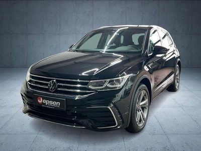 Deep black perleffekt Gebraucht 2022 VW Tiguan R-line SUV | 34.470 € (Guter Preis)