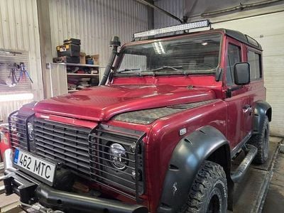 Gebraucht Land Rover Defender 122 PS (89 kW) 2009 Rot Kombi