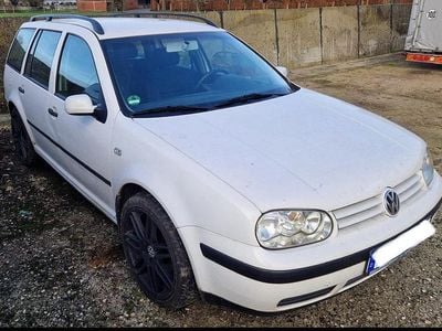 Weiß Gebraucht 2002 VW Golf IV Kombi | 1.000 € (Superpreis)