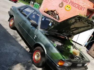 Käytetty Audi 80 74 HP (54 kW) 1983 Vihreä Sedan