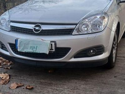 Opel Astra GTC