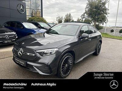 Grau Gebraucht 2024 Mercedes GLC200 AMG SUV | 56.790 € (Etwas zu teuer)