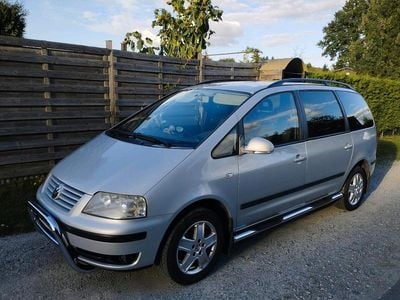 VW Sharan