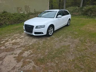 Używany Audi A4 143 KM (105 kW) 2011 Biały Kombi