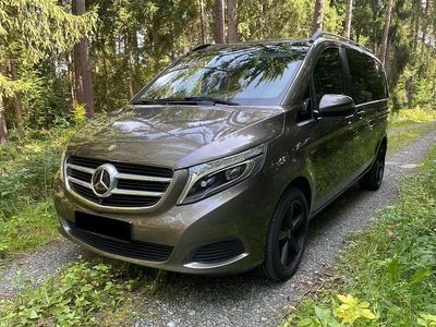 Gebraucht Mercedes V250 Avantgarde 190 PS (139 kW) 2017 Grau Van / Kleinbus