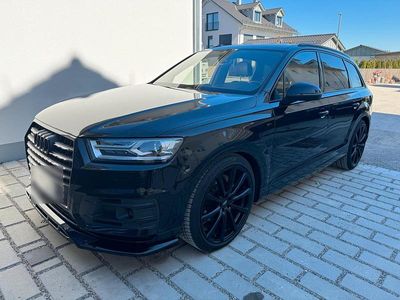 Second-hand Audi Q7 S-Line 272 CP (200 kW) 2016 Negru SUV