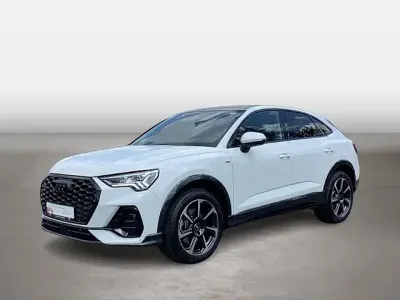Gebraucht Audi Q3 Sportback S-Line 190 PS (139 kW) 2025 Gletscherweiß metallic SUV