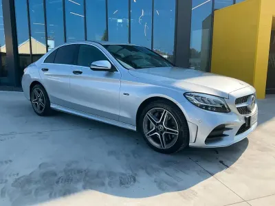 Używany Mercedes C300e 194 KM (142 kW) 2020 Sedan/Limuzyna