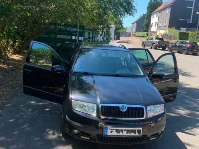 Gebraucht Skoda Fabia Ambiente 70 PS (51 kW) 2006 Schwarz Kombi
