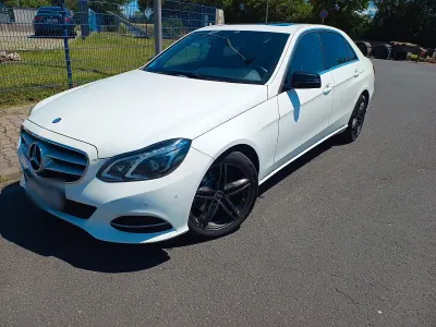 Gebraucht Mercedes E350 Avantgarde 258 PS (189 kW) 2015 Weiß Limousine