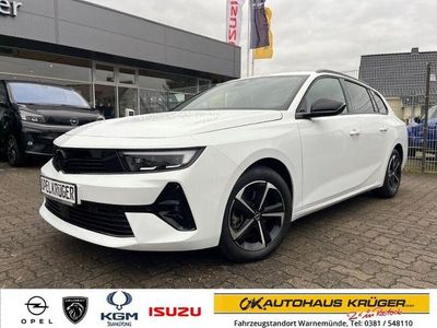 Weiss Gebraucht 2024 Opel Astra Kombi | 25.990 € (Fairer Preis)