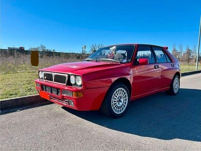 Gebraucht Lancia Delta 205 PS (150 kW) 1992 Rot Kleinwagen
