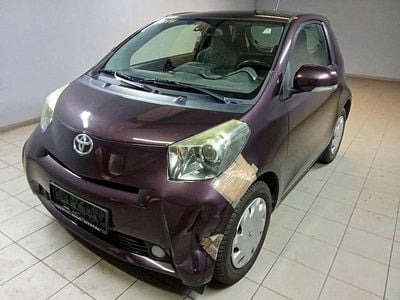 Toyota iQ