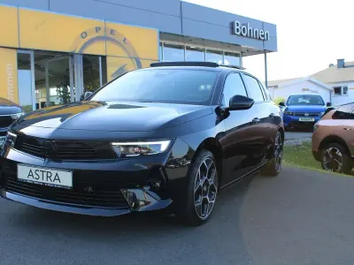 Gebraucht Opel Astra Ultimate 131 PS (96 kW) 2024 Schwarz Kleinwagen