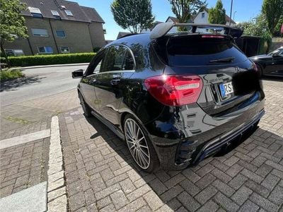 Mercedes A45 AMG