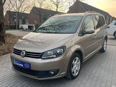 Occasion VW Touran Life 140 PK (102 kW) 2013 Beige MPV