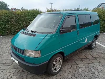 Gebraucht VW T4 77 PS (56 kW) 1994 Grün Van