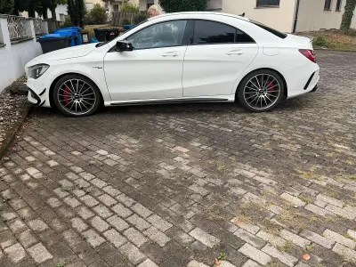 Gebraucht Mercedes CLA45 AMG 381 PS (280 kW) 2017 Weiß Coupé