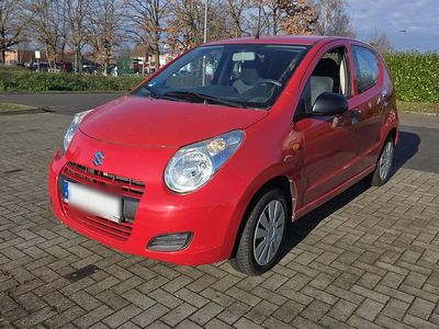 Rot Gebraucht 2013 Suzuki Alto Kleinwagen | 4.200 € (Etwas zu teuer)